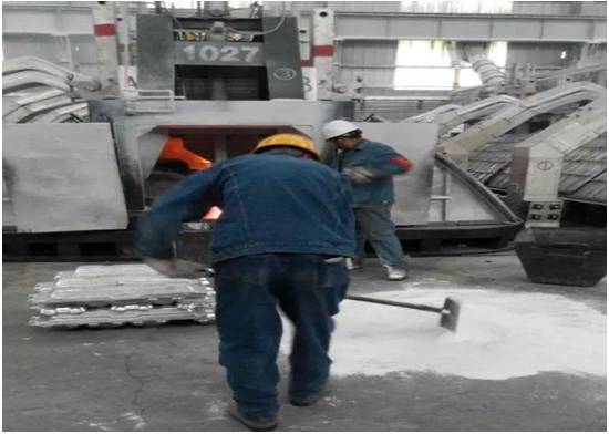 加強(qiáng)法治觀念、保障安全生產(chǎn)  嚴(yán)抓細(xì)管助推電解鋁安全生產(chǎn)新局面